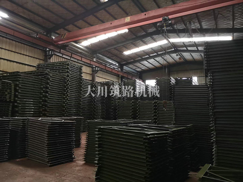 生產(chǎn)車間 (13) 生產(chǎn)車間 (13)